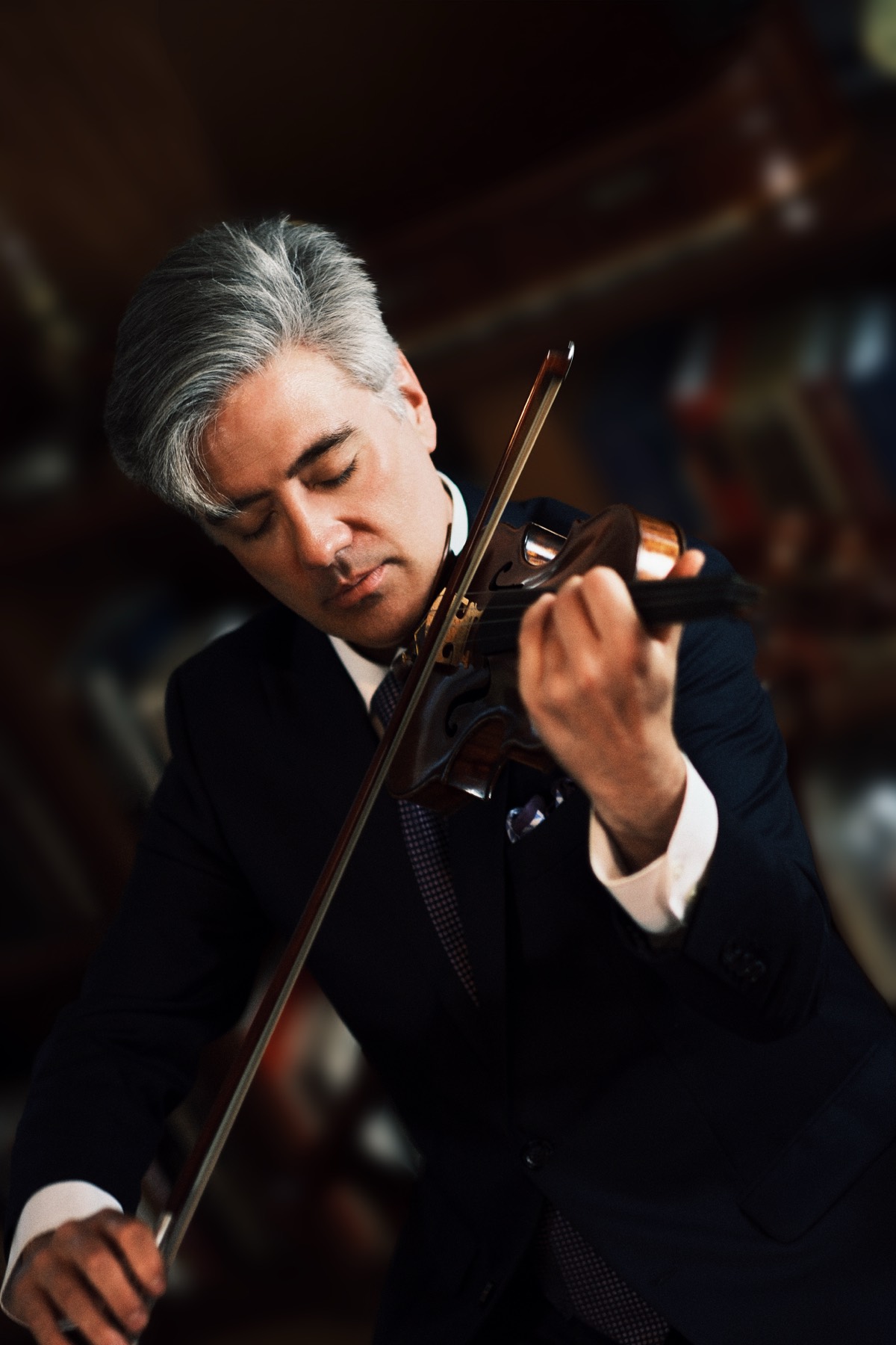 Violinist mid-performance